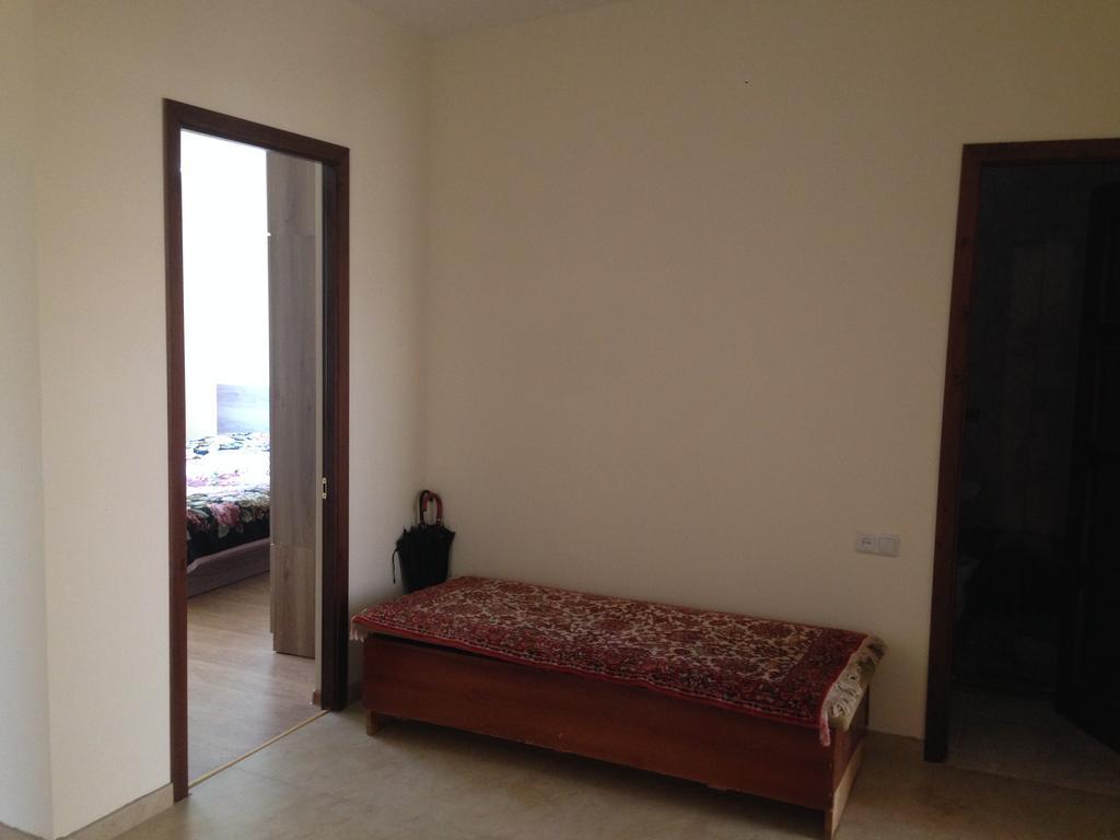 Art Guesthouse Yerevan Exterior photo
